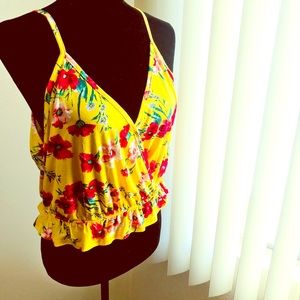 Floral Summer Top NWOT